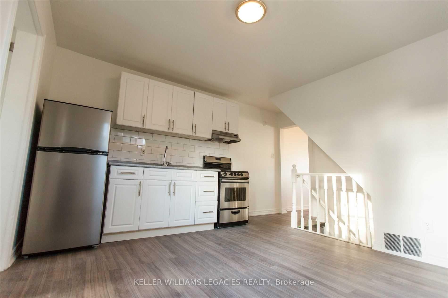 142 Silverthorn Ave, Toronto, ON M6N3K3 | 3 Bedroom 3 Bathroom Semi-Detached House | Image 2