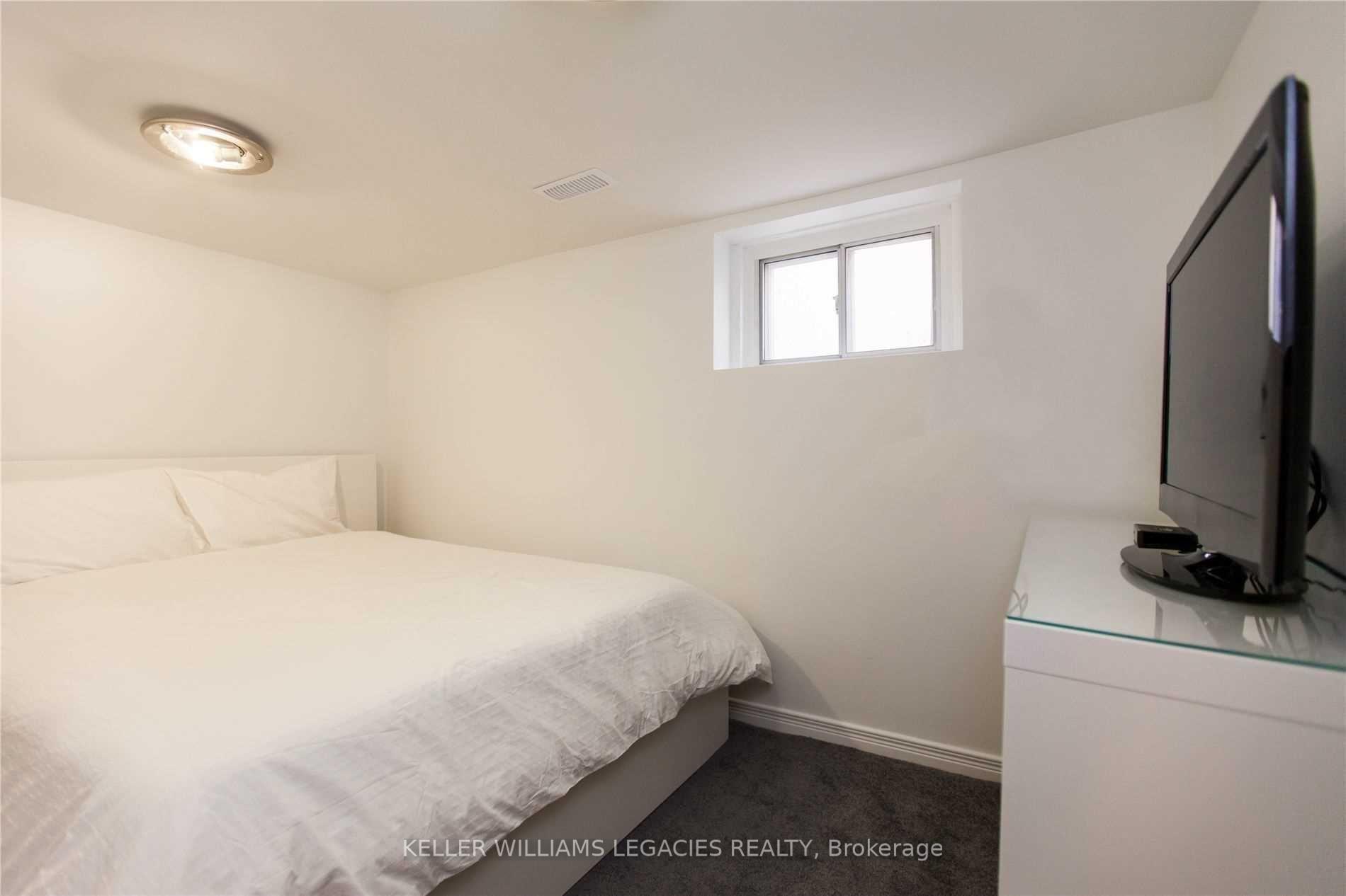 142 Silverthorn Ave, Toronto, ON M6N3K3 | 3 Bedroom 3 Bathroom Semi-Detached House | Image 21