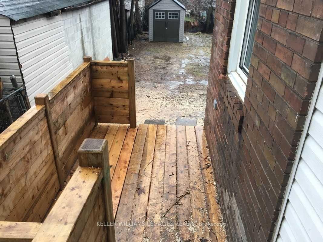 142 Silverthorn Ave, Toronto, ON M6N3K3 | 3 Bedroom 3 Bathroom Semi-Detached House | Image 26