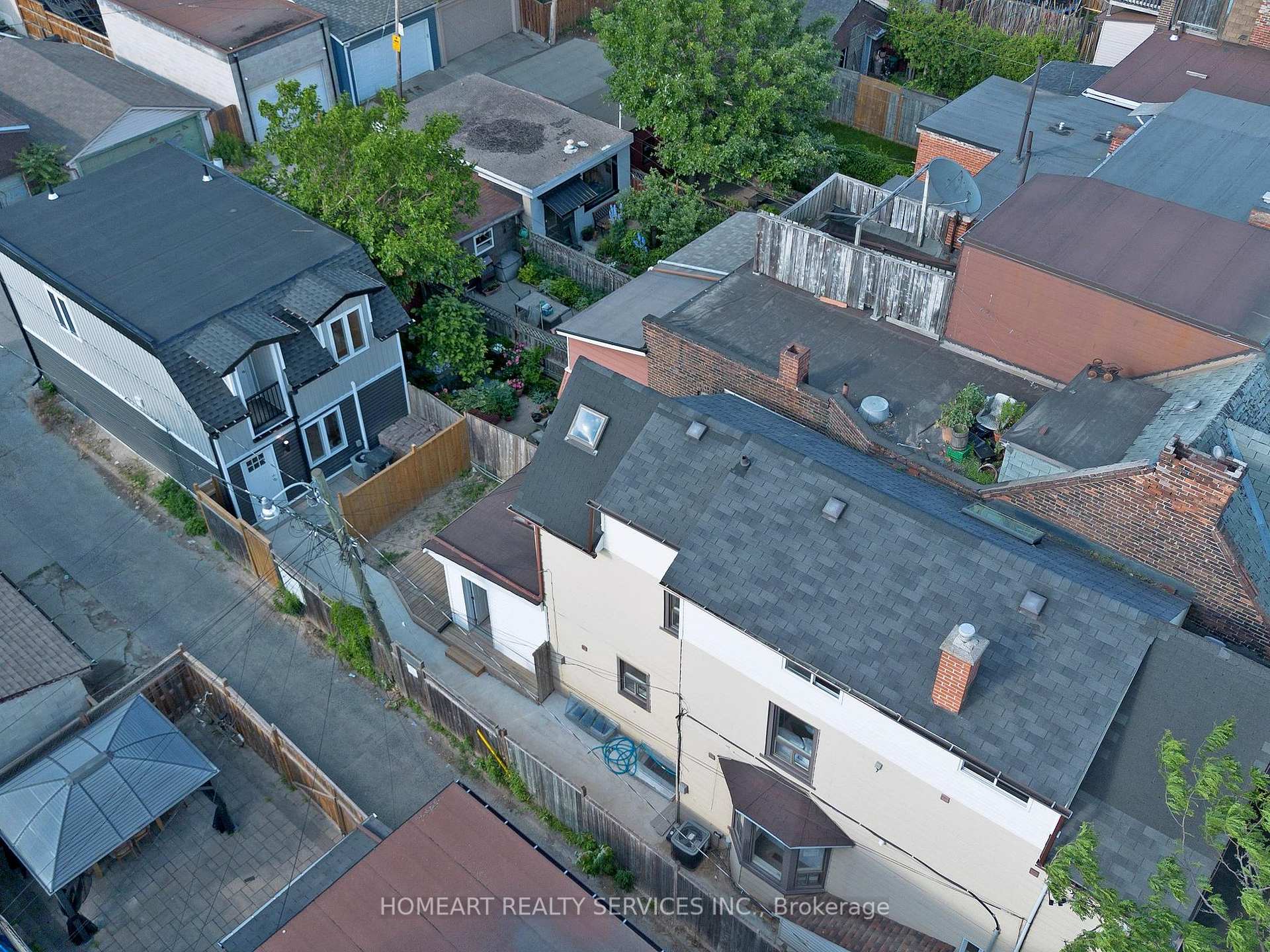 134 Millicent St, Toronto, ON M6H1W4 | 6 Bedroom 7 Bathroom Detached House | Image 34