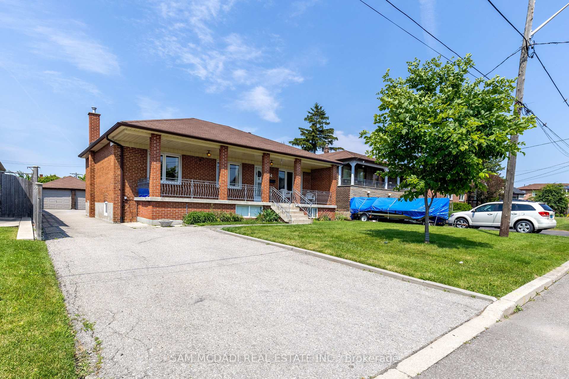 64 Dorking Cres, Toronto, ON M3M2B6 | 3 Bedroom 2 Bathroom Detached House | Image 2