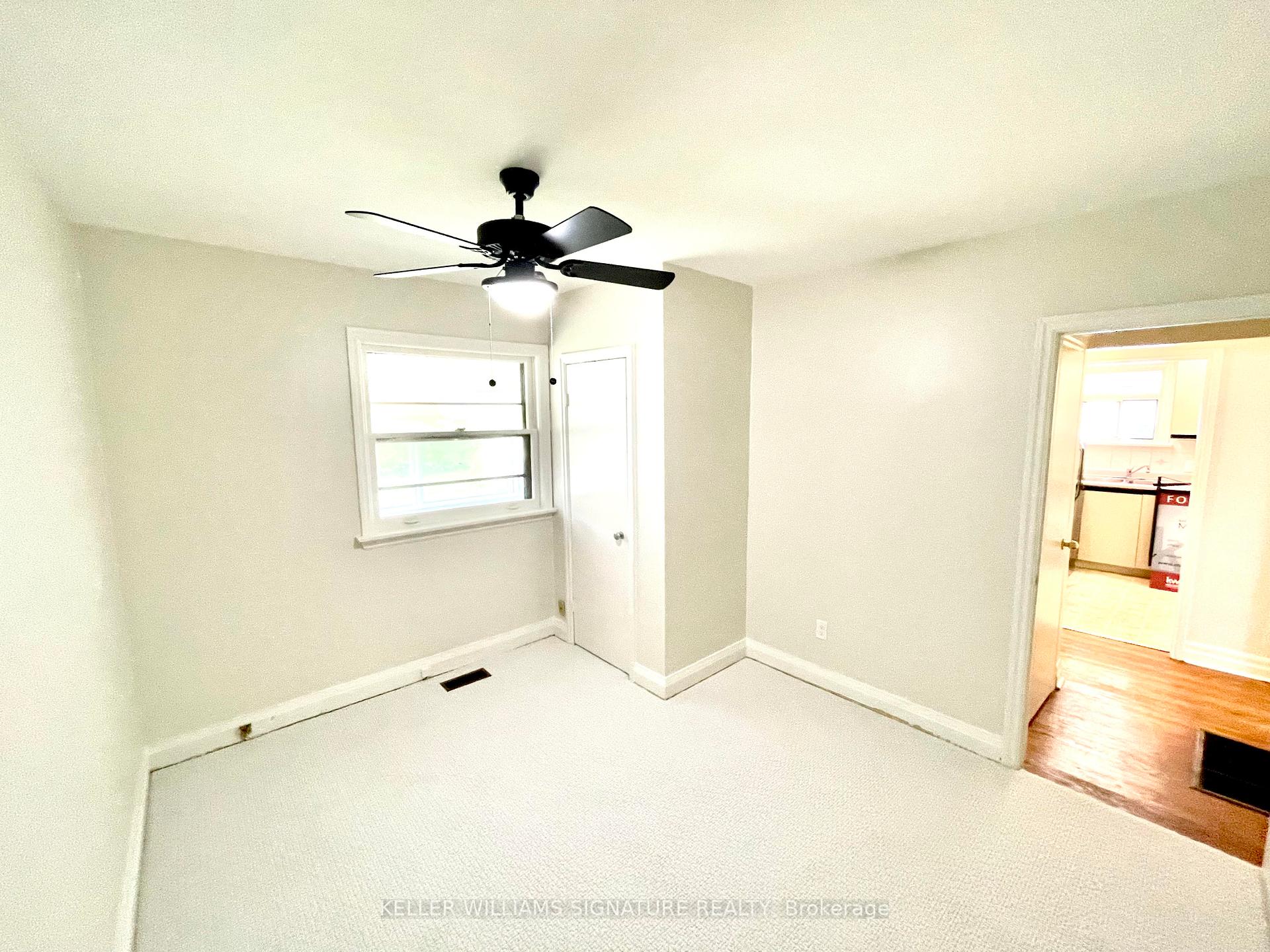 18 Heslop Dr, Toronto, ON M8W4R1 | 3 Bedroom 2 Bathroom Detached House | Image 9