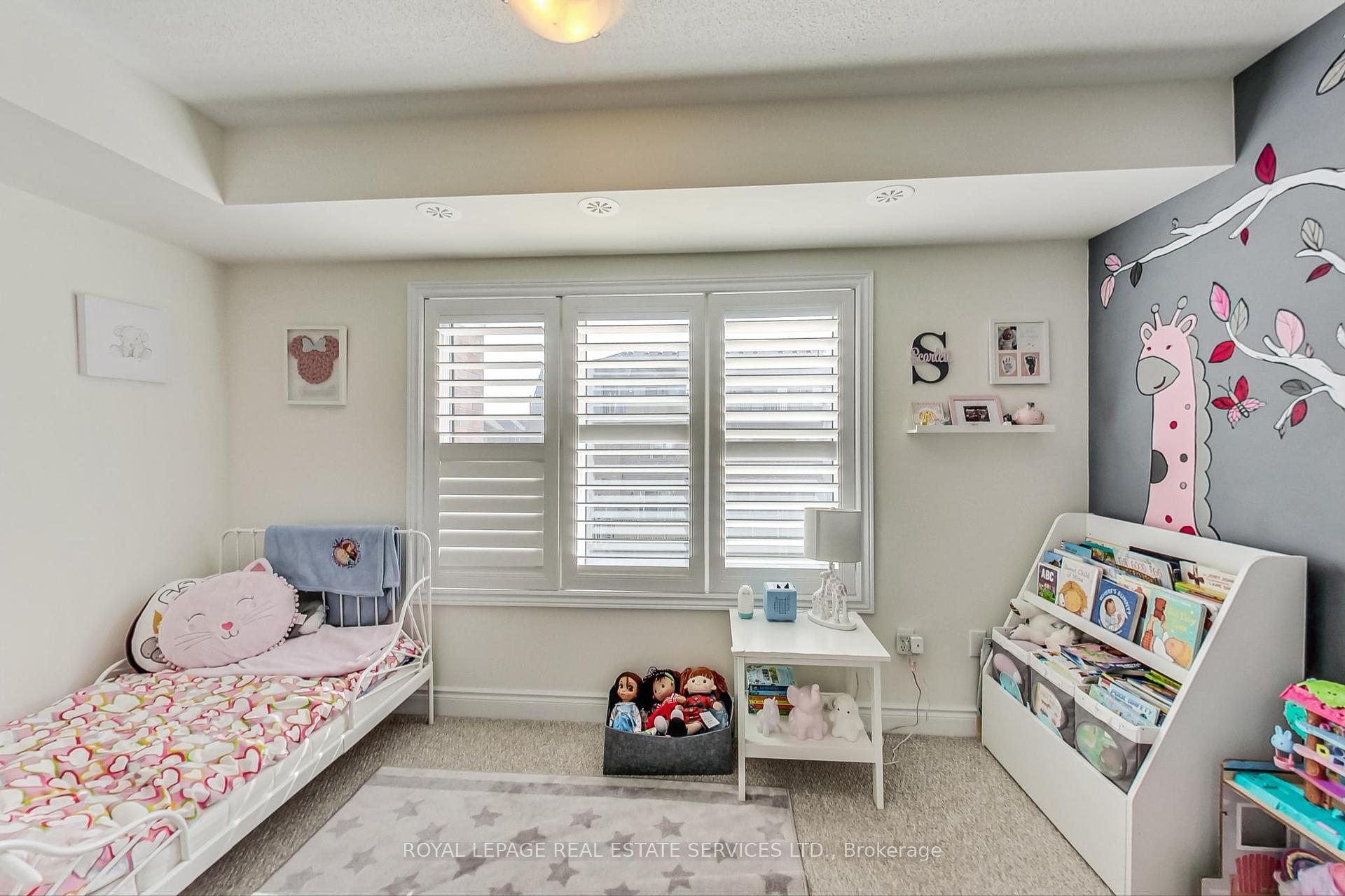 1022A Islington Ave, Toronto, ON M8Z0E5 | 3 Bedroom 3 Bathroom Condo Townhouse | Image 15