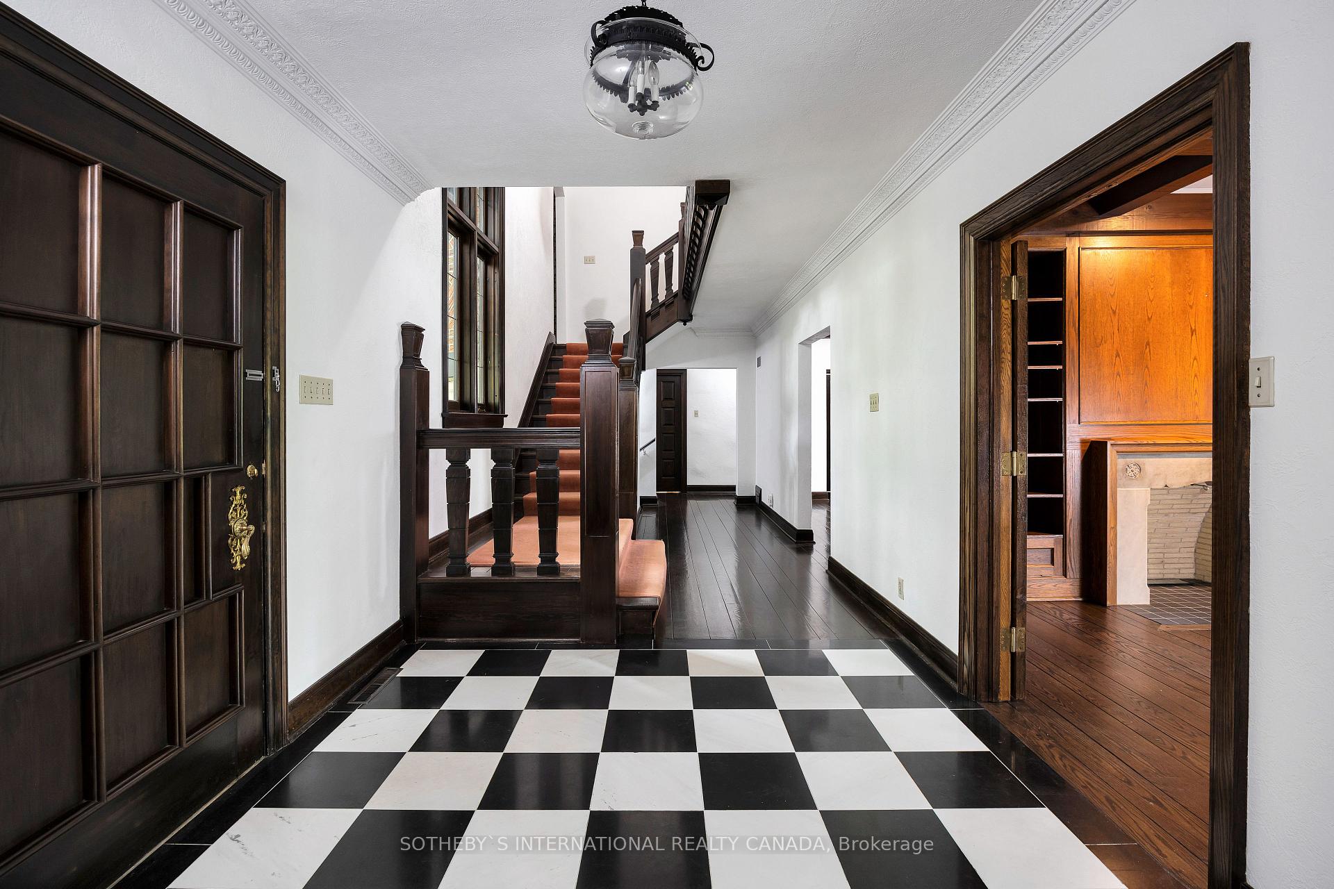 38 Edenbrook Hill, Toronto, ON M9A3Z6 | 4 Bedroom 4 Bathroom Detached House | Image 10