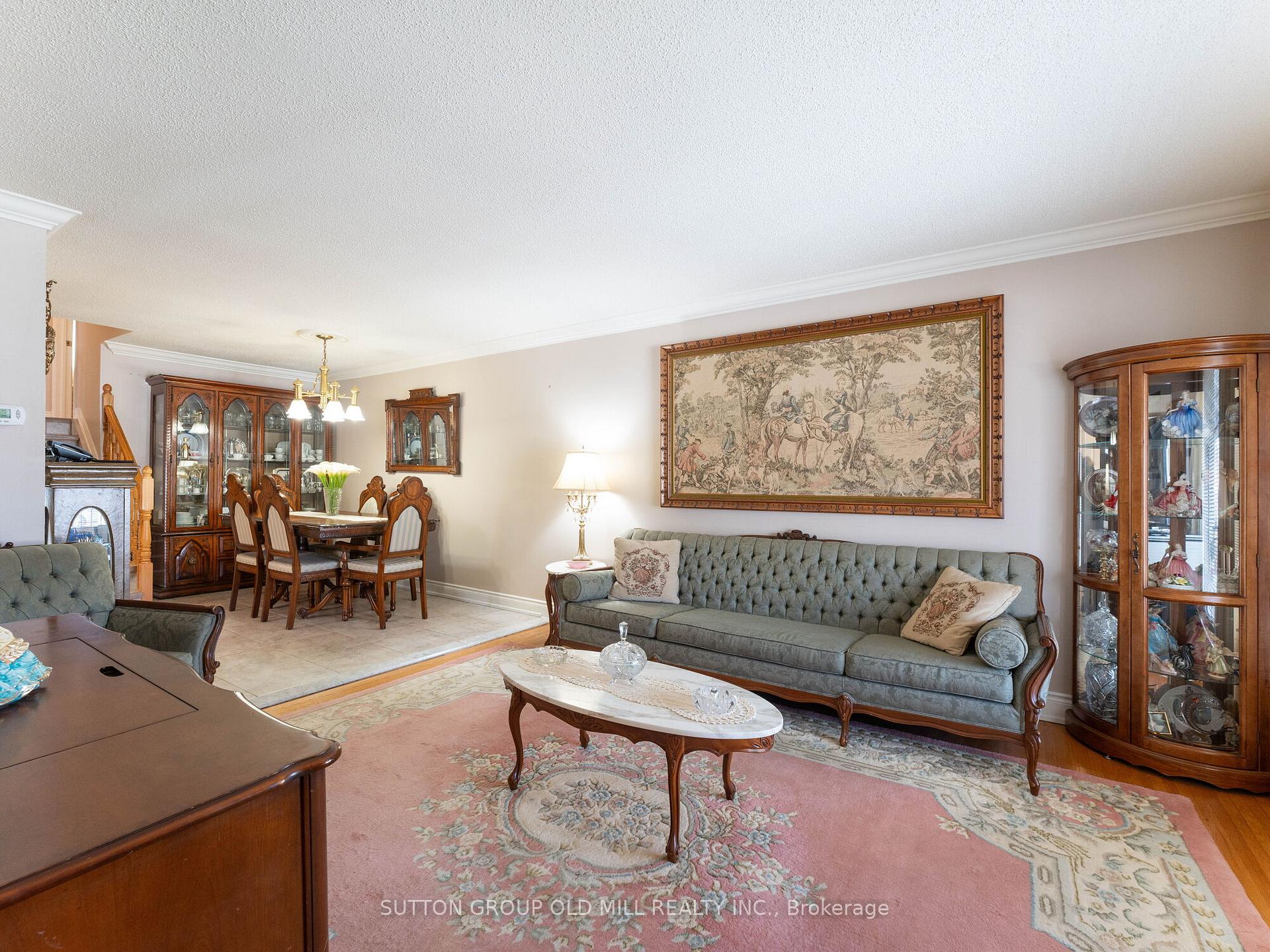 31 Demaris Ave, Toronto, ON M3N1M2 | 3 Bedroom 2 Bathroom Semi-Detached House | Image 7