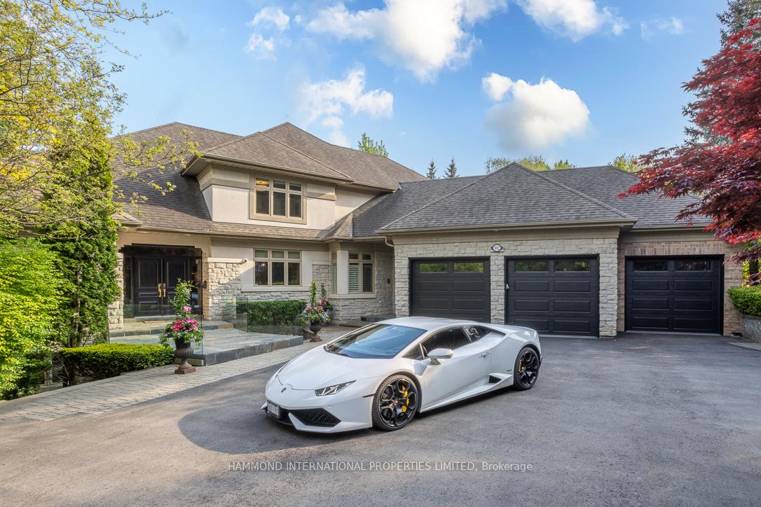 102 North Dr N, Toronto, ON M9A4R2 | 4 Bedroom 5 Bathroom Detached House | Image 1