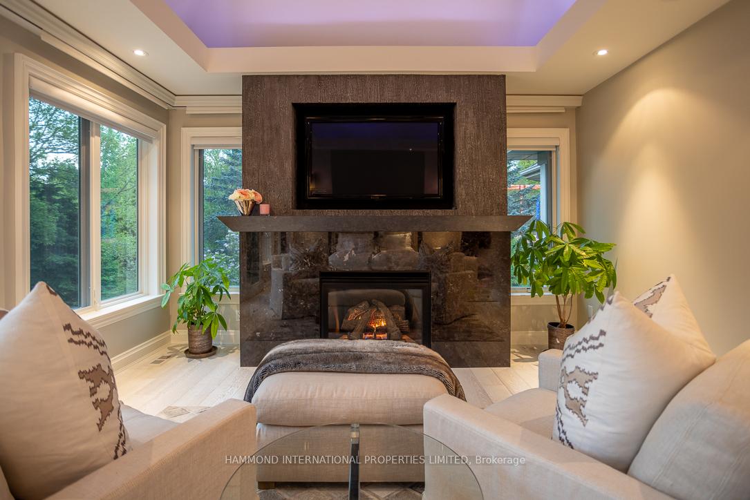 102 North Dr N, Toronto, ON M9A4R2 | 4 Bedroom 5 Bathroom Detached House | Image 18