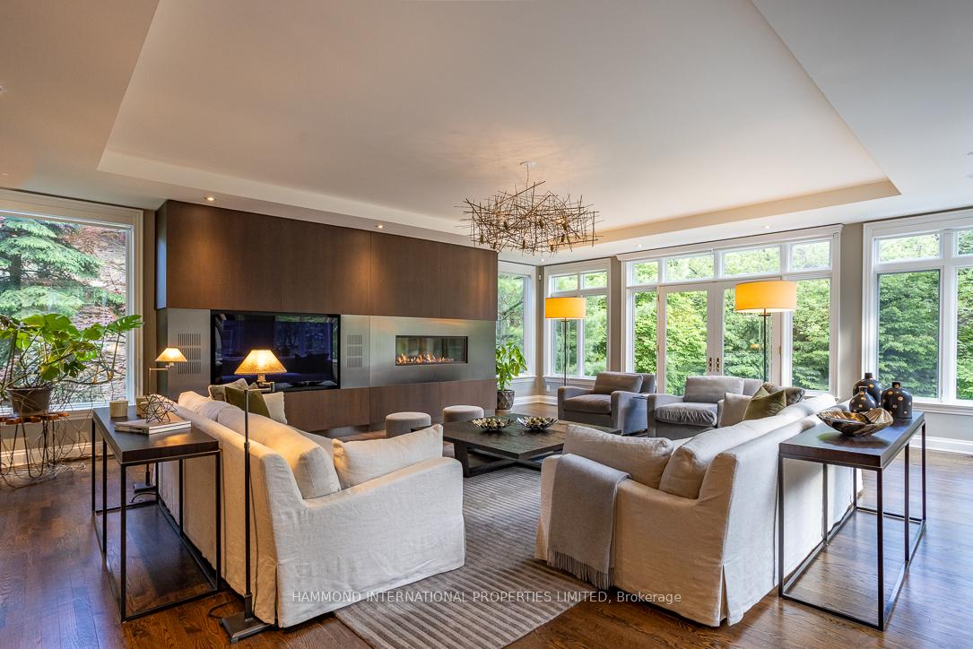 102 North Dr N, Toronto, ON M9A4R2 | 4 Bedroom 5 Bathroom Detached House | Image 7