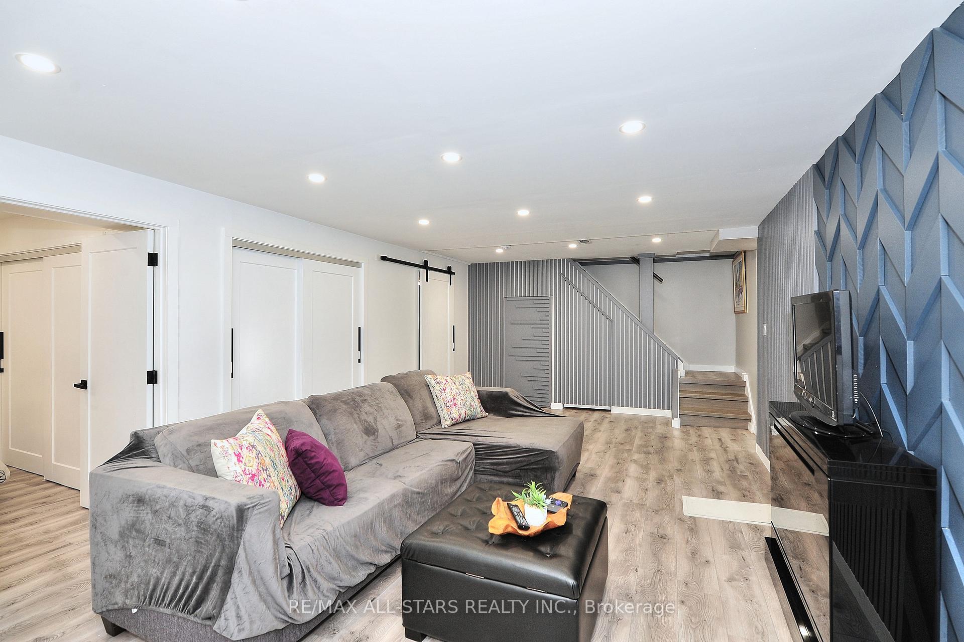 97 DANESBURY Ave, Toronto, ON M6B3L3 | 4 Bedroom 3 Bathroom Detached House | Image 17