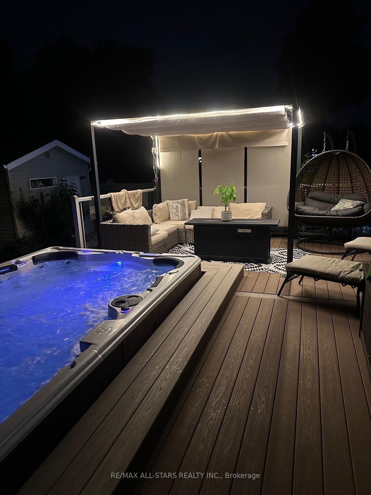 97 DANESBURY Ave, Toronto, ON M6B3L3 | 4 Bedroom 3 Bathroom Detached House | Image 34