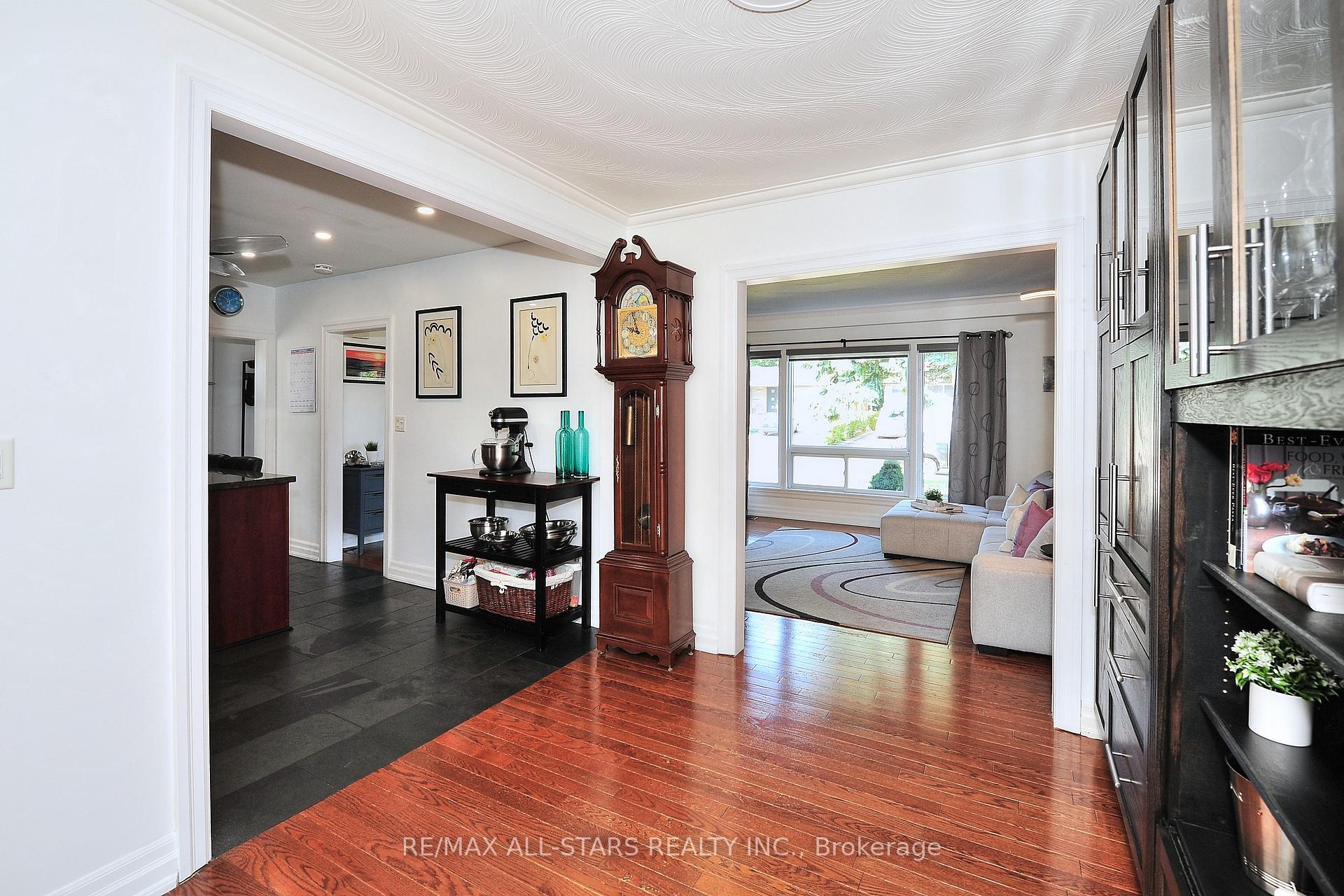 97 DANESBURY Ave, Toronto, ON M6B3L3 | 4 Bedroom 3 Bathroom Detached House | Image 9