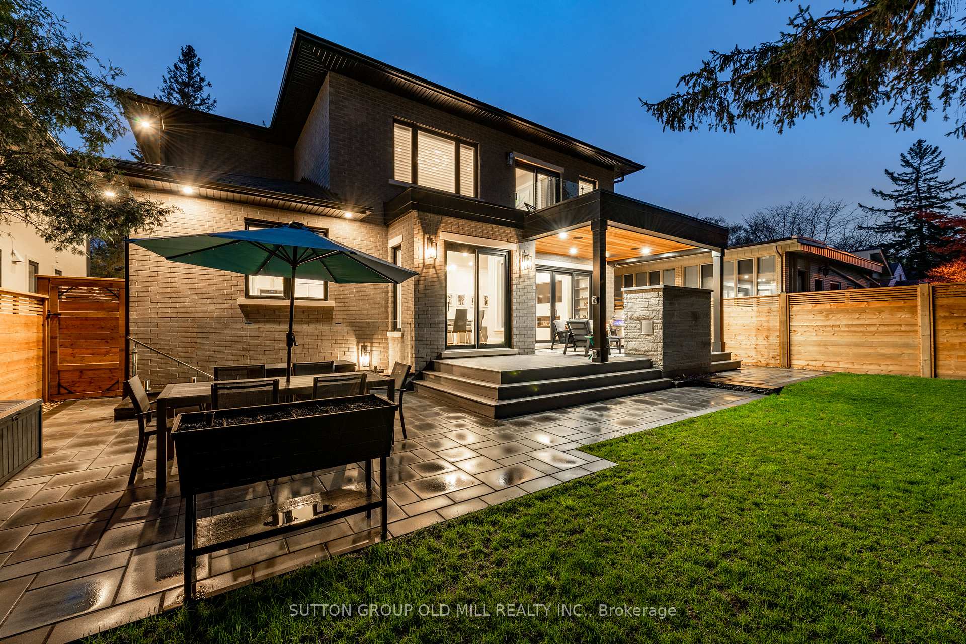 24 Colwood Rd, Toronto, ON M9A4E4 | 4 Bedroom 6 Bathroom Detached House | Image 1