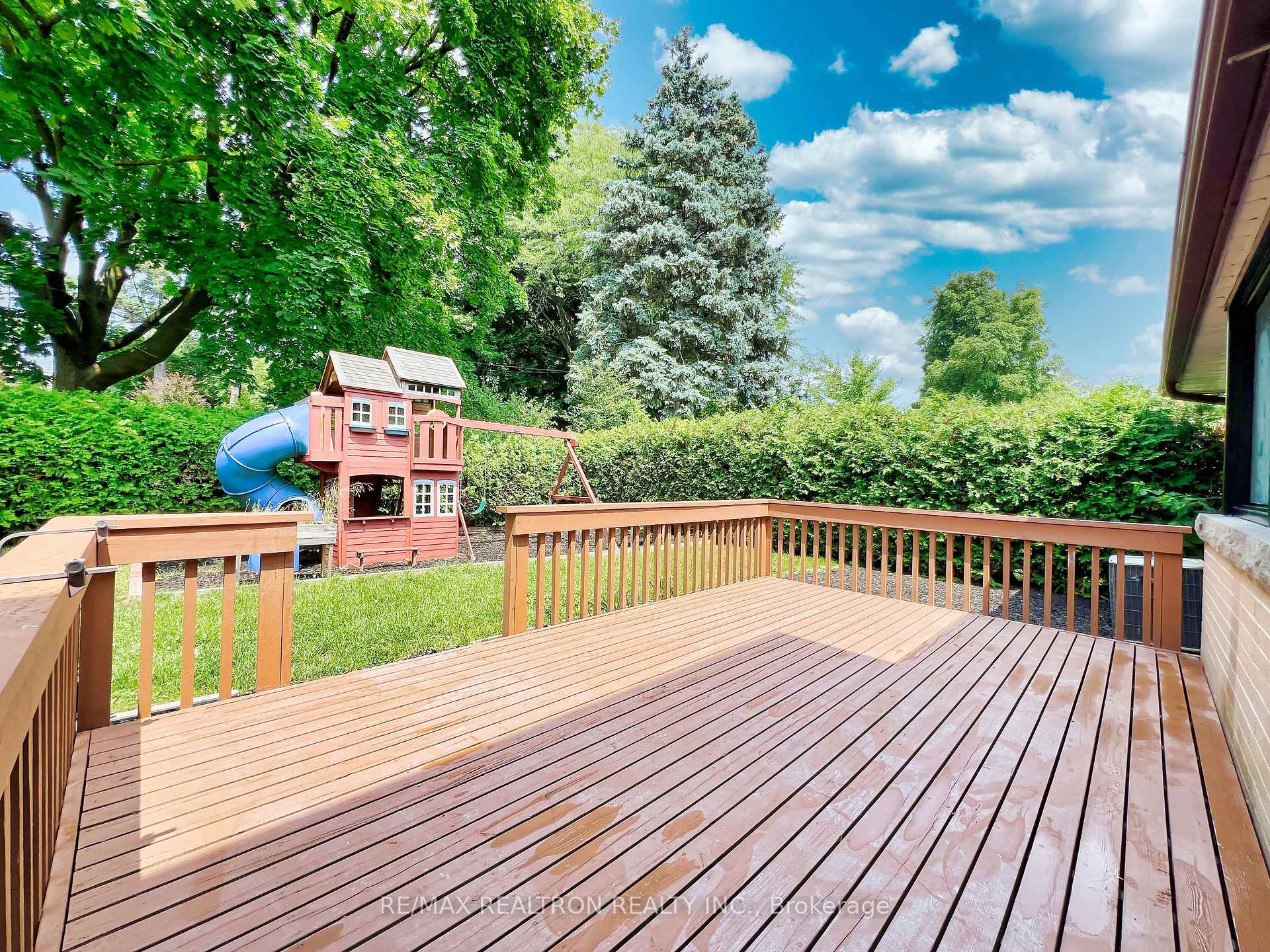 94 Anglesey Blvd, Toronto, ON M9A3C4 | 4 Bedroom 3 Bathroom Detached House | Image 28