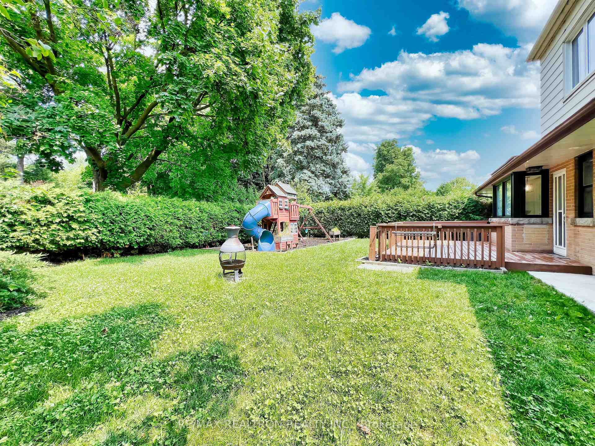 94 Anglesey Blvd, Toronto, ON M9A3C4 | 4 Bedroom 3 Bathroom Detached House | Image 30