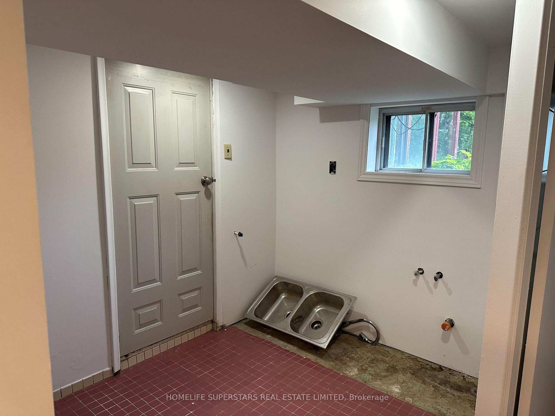 461 Rathburn Rd, Toronto, ON M9C3S9 | 3 Bedroom 3 Bathroom Detached House | Image 33