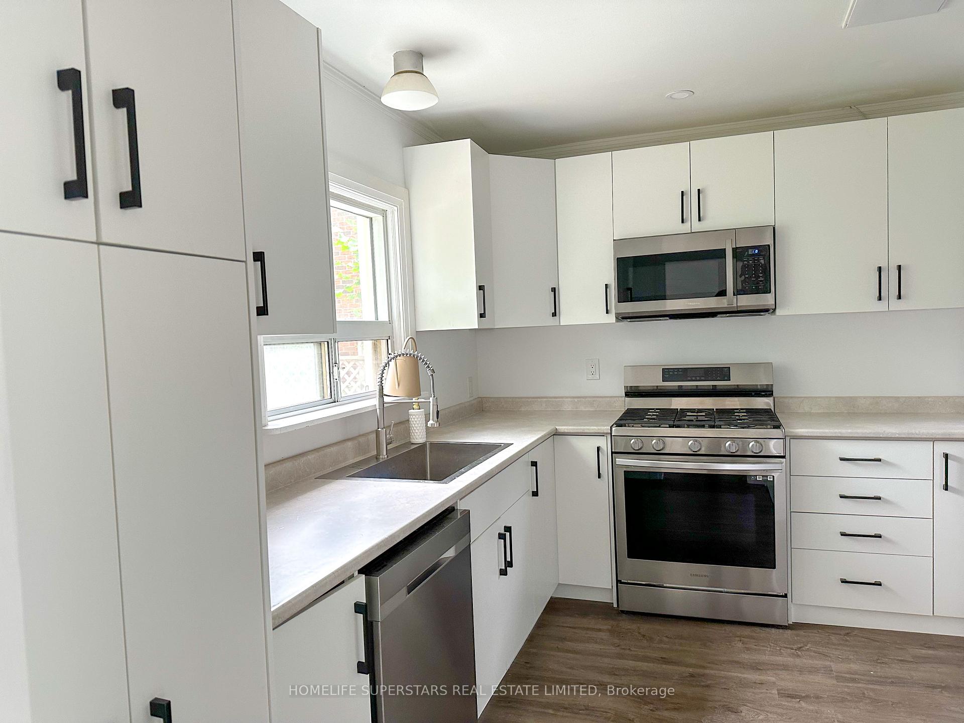 461 Rathburn Rd, Toronto, ON M9C3S9 | 3 Bedroom 3 Bathroom Detached House | Image 9