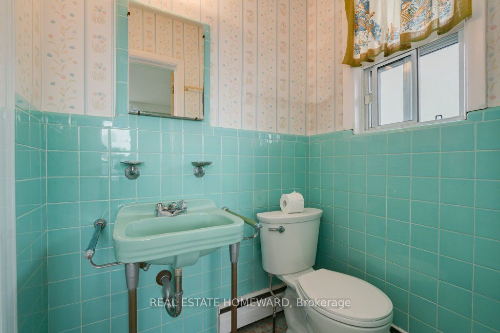 169 Exbury Rd, Toronto, ON M3M1R6 | 4 Bedroom 3 Bathroom Detached House | Image 8