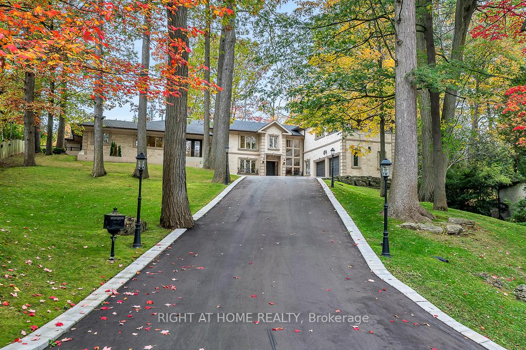 6 Hunthill Crt, Toronto, ON M9A4A2 | 4 Bedroom 7 Bathroom Detached House | Image 1