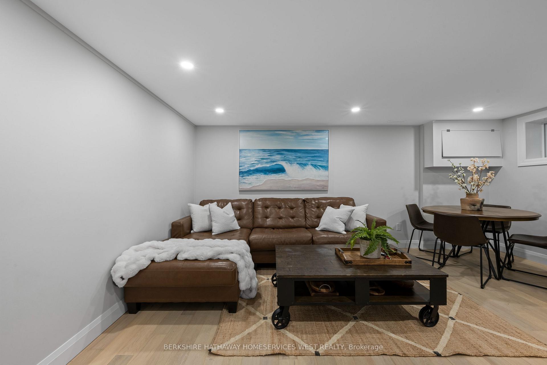 9 Farley Cres, Toronto, ON M9R2A5 | 3 Bedroom 4 Bathroom Detached House | Image 26