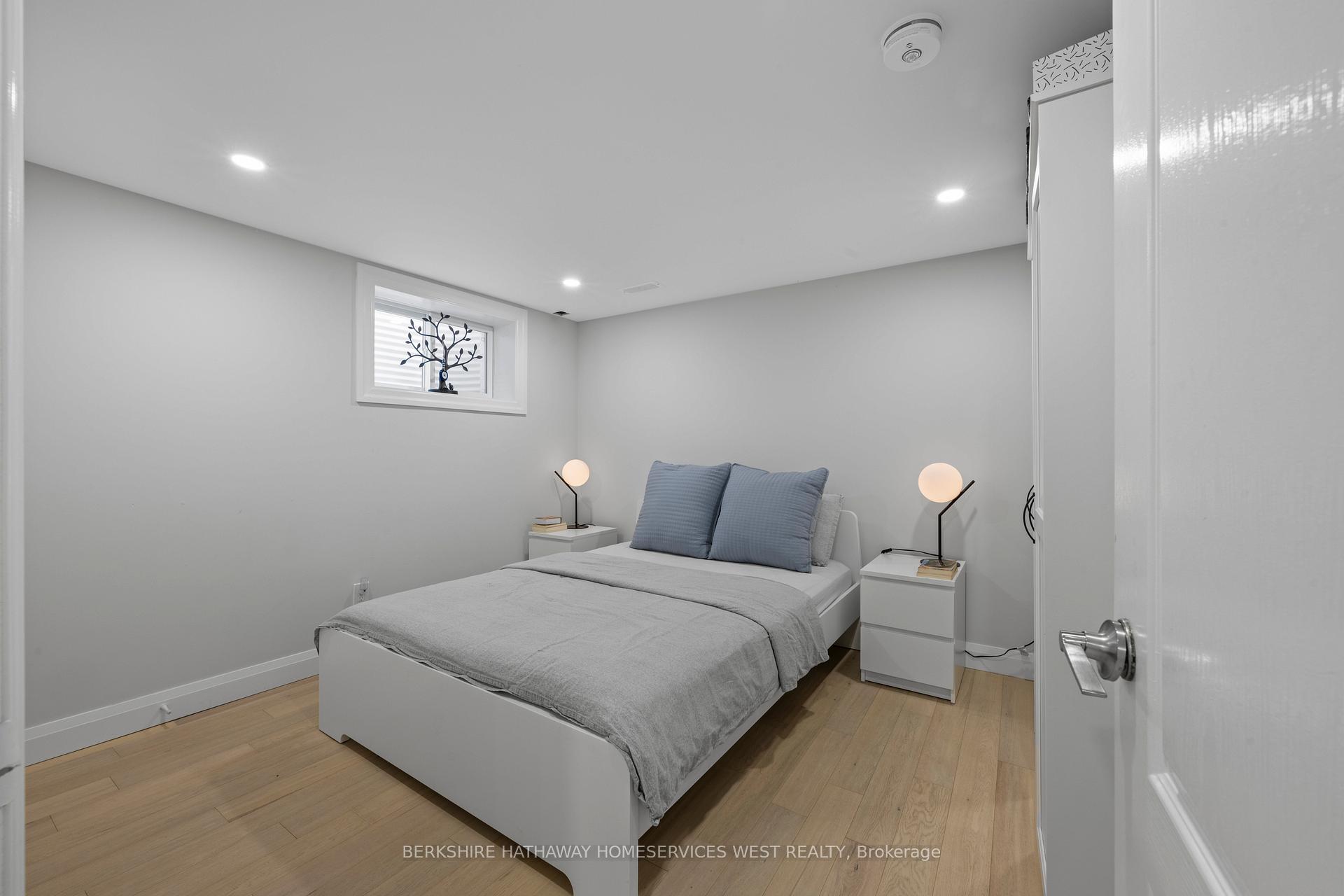 9 Farley Cres, Toronto, ON M9R2A5 | 3 Bedroom 4 Bathroom Detached House | Image 30