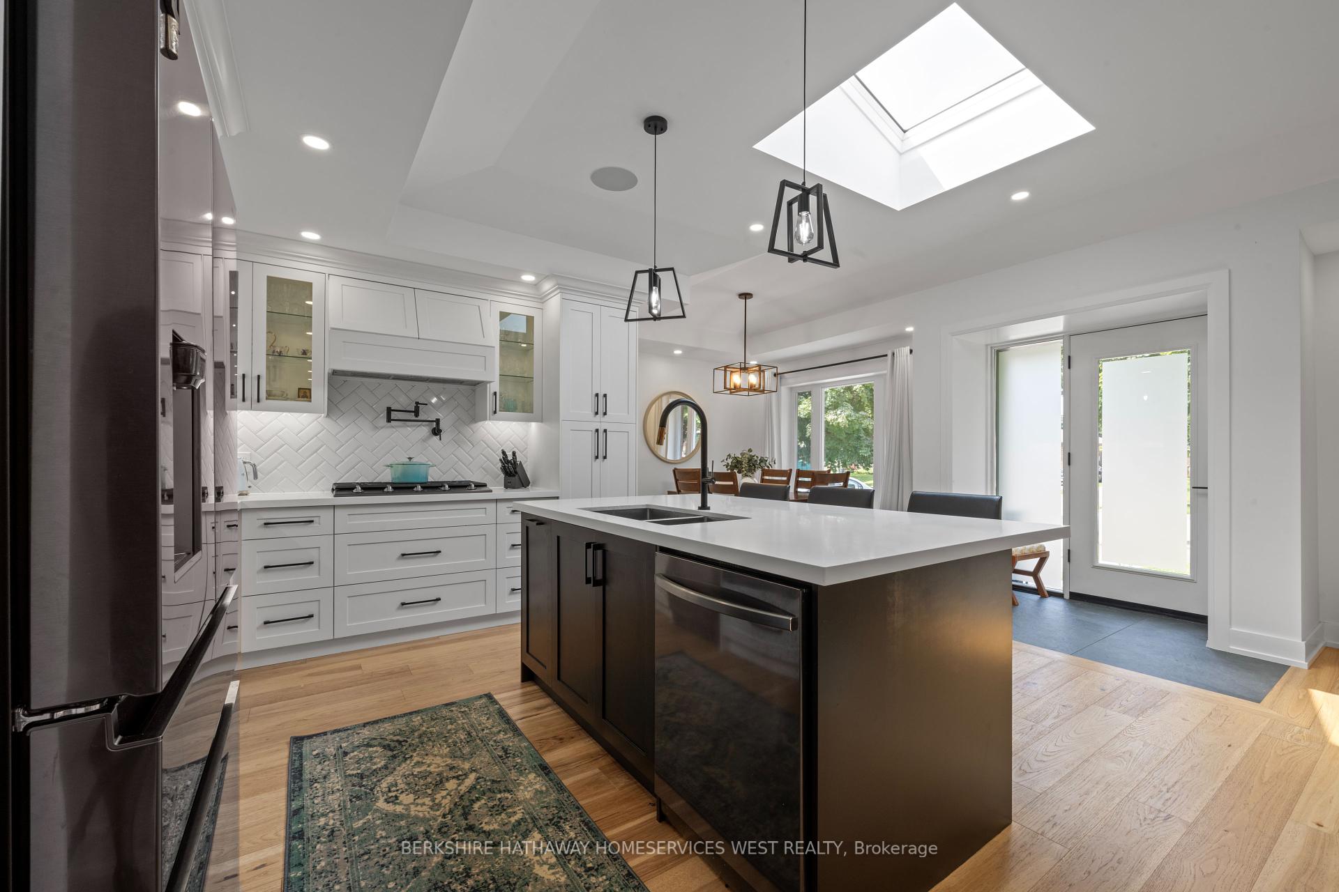 9 Farley Cres, Toronto, ON M9R2A5 | 3 Bedroom 4 Bathroom Detached House | Image 4