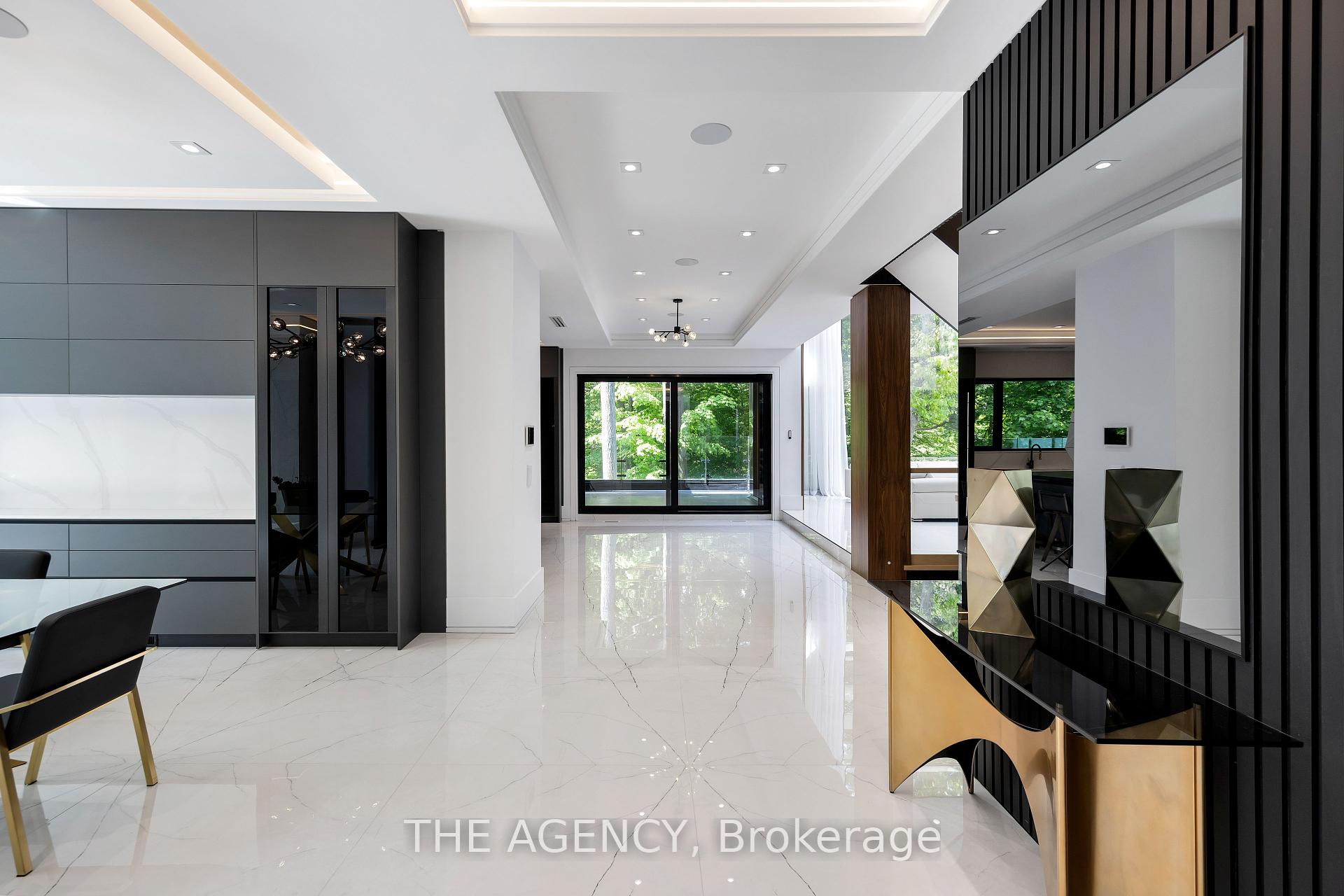 91 Valecrest Dr, Toronto, ON M9A4P5 | 4 Bedroom 8 Bathroom Detached House | Image 2