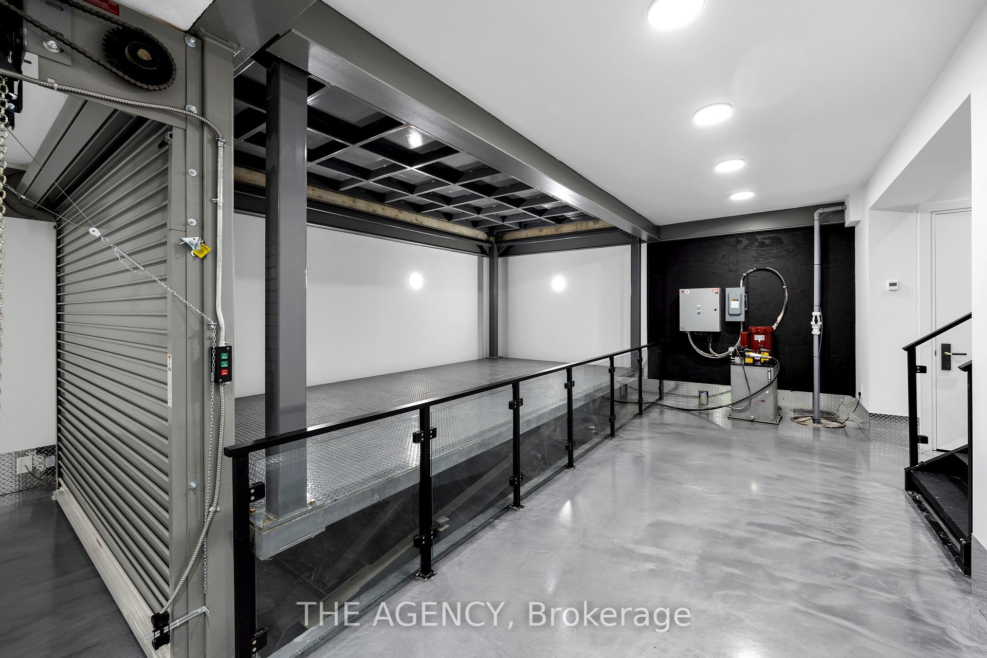 91 Valecrest Dr, Toronto, ON M9A4P5 | 4 Bedroom 8 Bathroom Detached House | Image 22