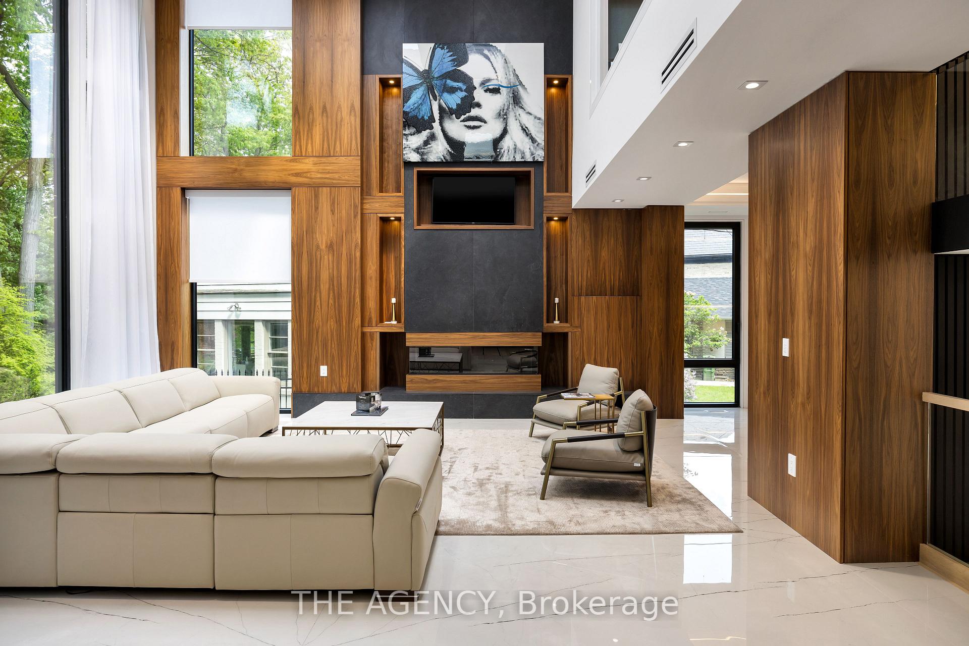 91 Valecrest Dr, Toronto, ON M9A4P5 | 4 Bedroom 8 Bathroom Detached House | Image 7