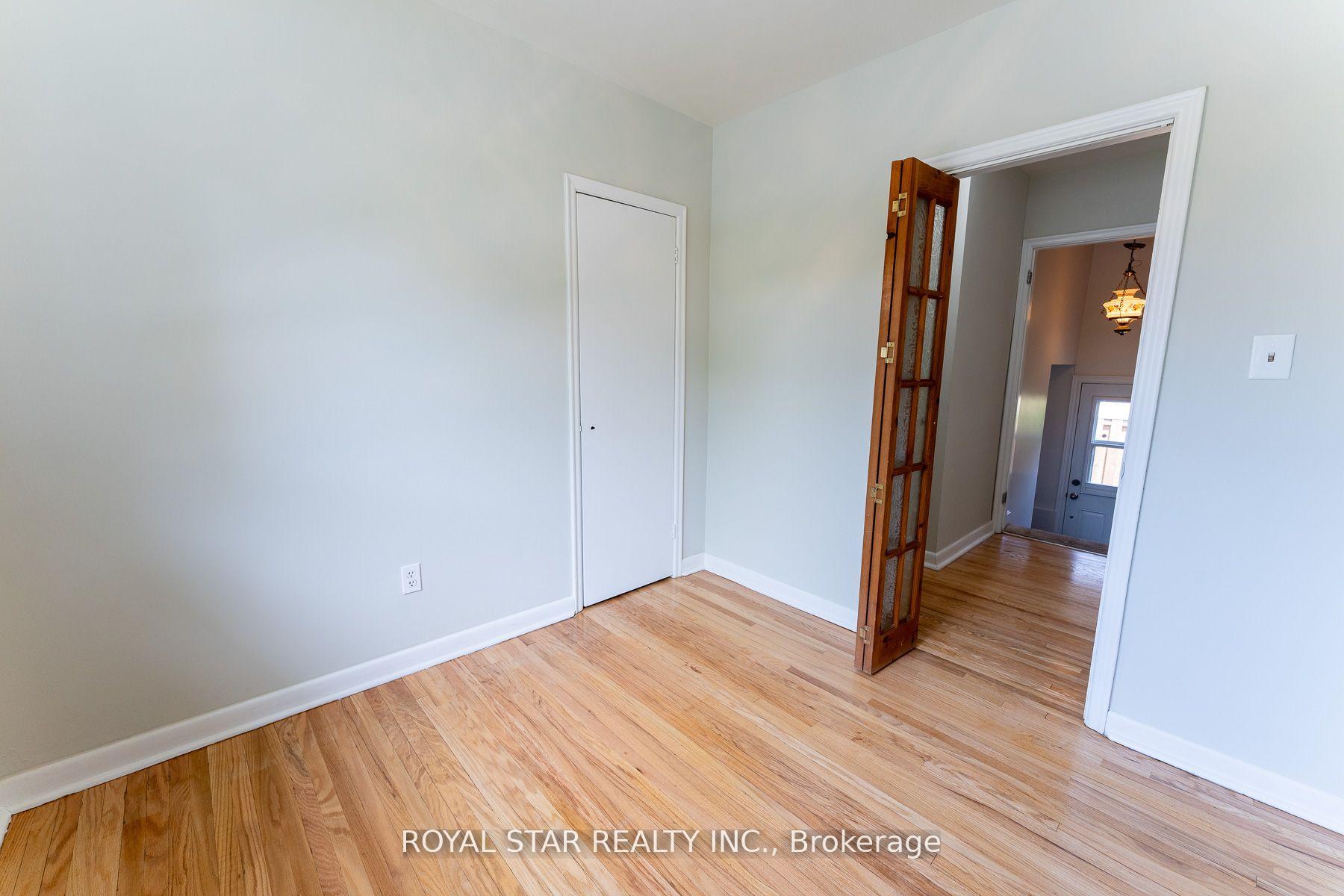 179 Wellesworth Dr, Toronto, ON M9C4S3 | 3 Bedroom 2 Bathroom Detached House | Image 13