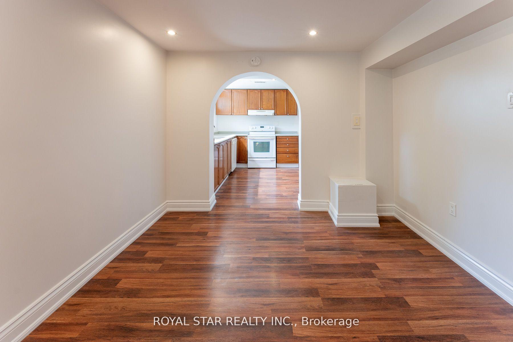 179 Wellesworth Dr, Toronto, ON M9C4S3 | 3 Bedroom 2 Bathroom Detached House | Image 28