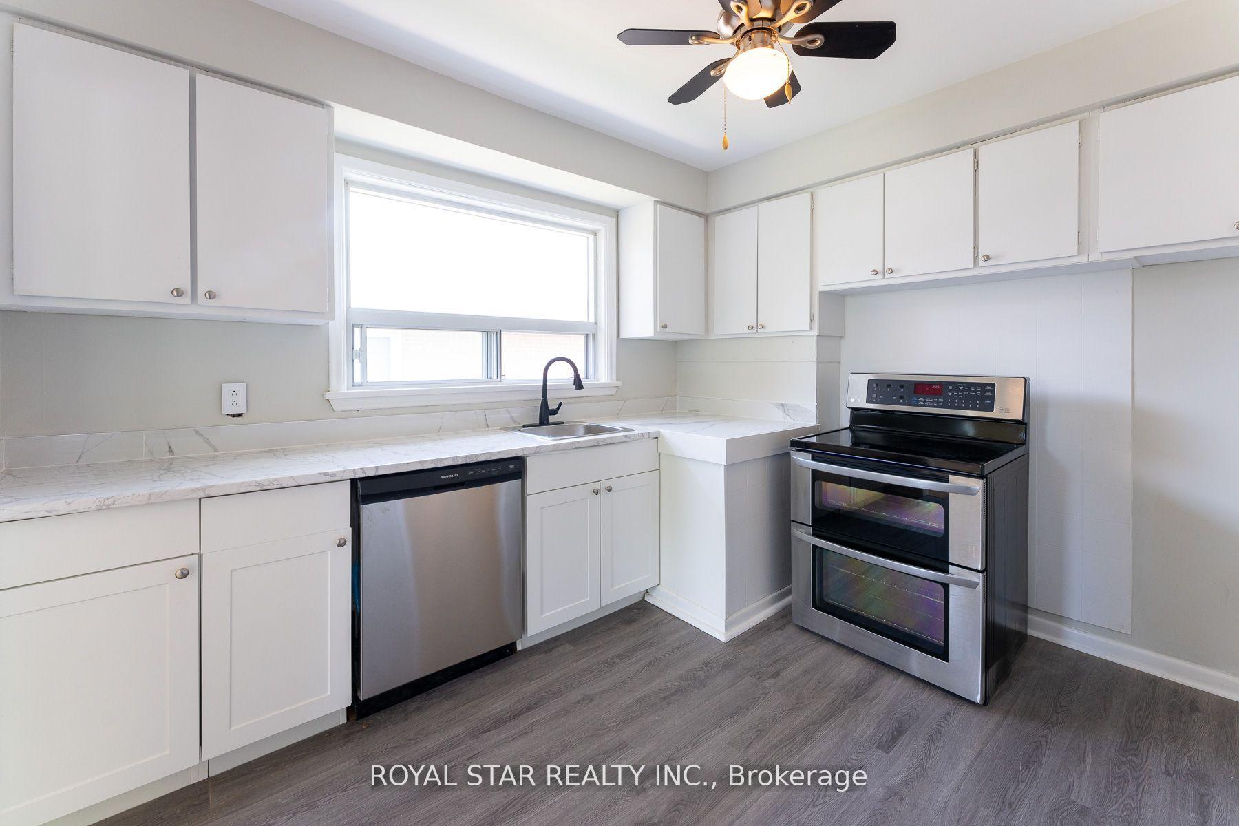 179 Wellesworth Dr, Toronto, ON M9C4S3 | 3 Bedroom 2 Bathroom Detached House | Image 9