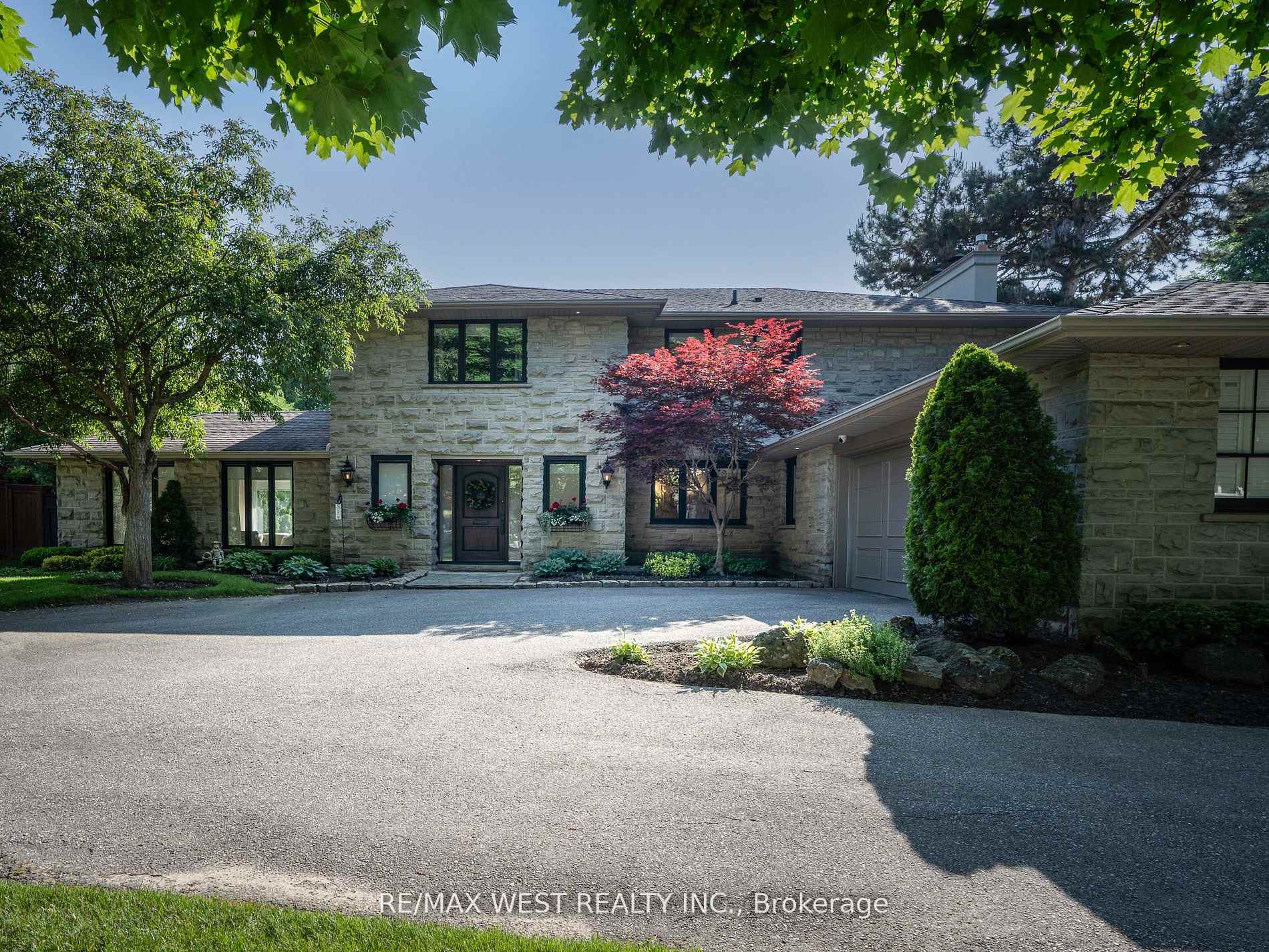 57 Edenvale Cres, Toronto, ON M9A4A5 | 4 Bedroom 5 Bathroom Detached House | Image 1