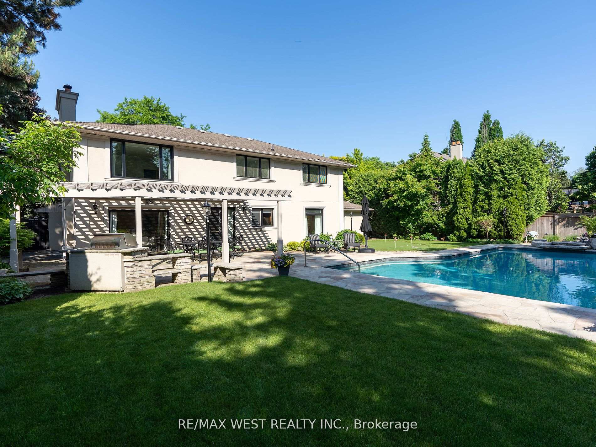 57 Edenvale Cres, Toronto, ON M9A4A5 | 4 Bedroom 5 Bathroom Detached House | Image 32