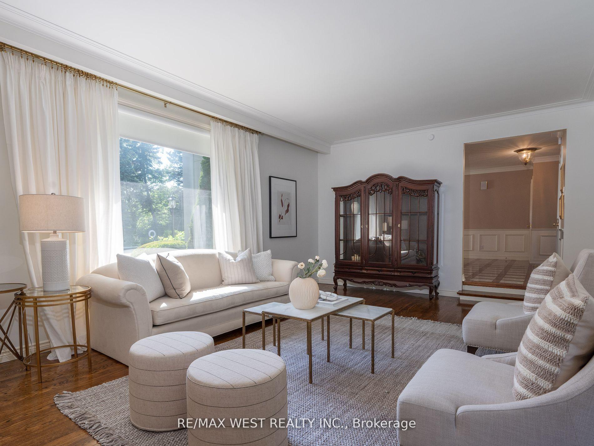 57 Edenvale Cres, Toronto, ON M9A4A5 | 4 Bedroom 5 Bathroom Detached House | Image 6