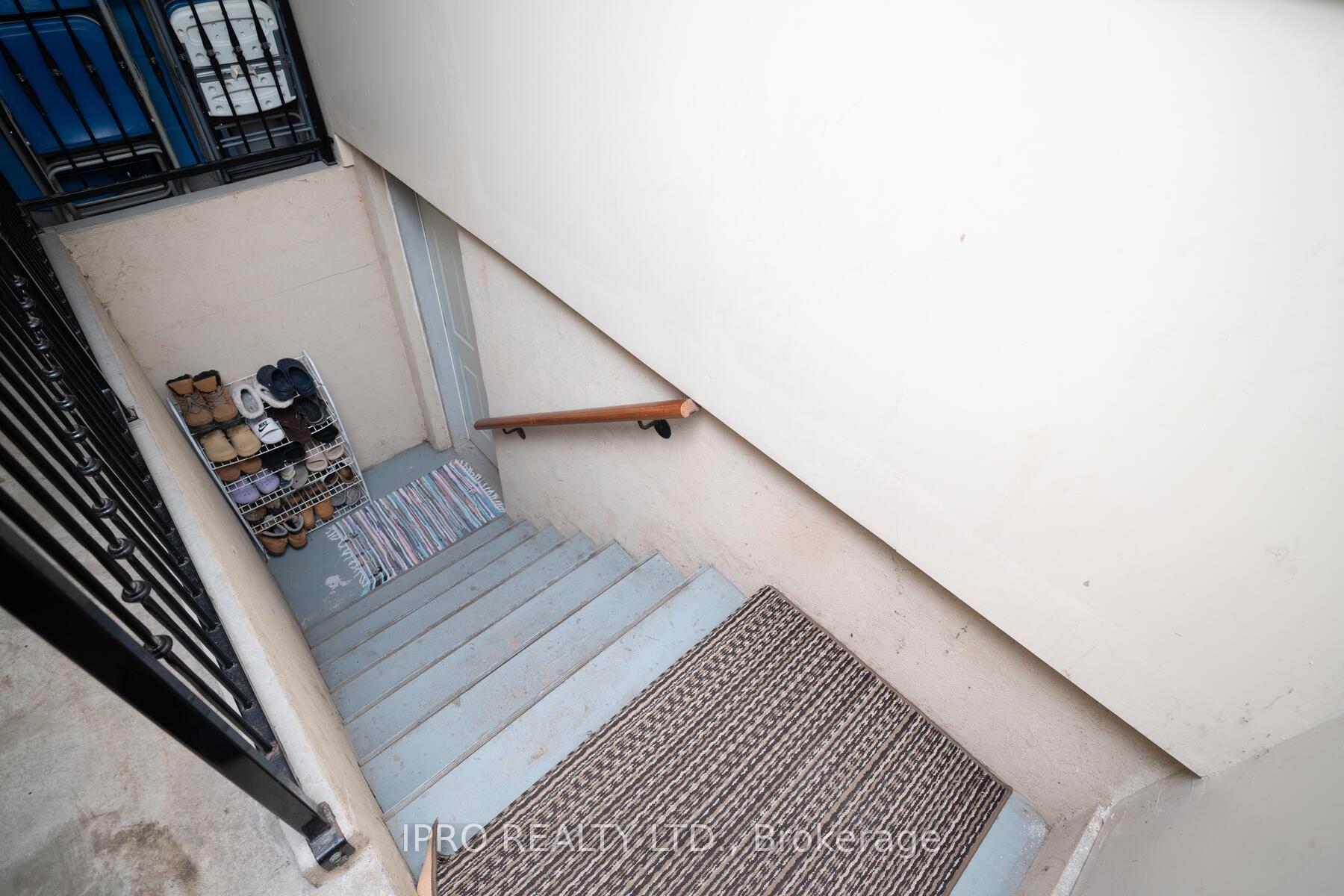 76 Stavely Cres, Toronto, ON M9W2C8 | 3 Bedroom 3 Bathroom Detached House | Image 33