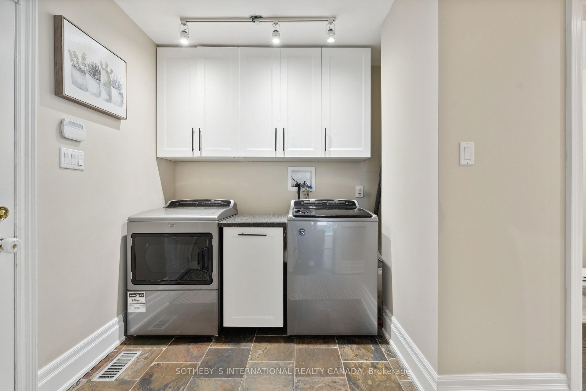 8 Courtsfield Cres, Toronto, ON M9A4S9 | 4 Bedroom 4 Bathroom Detached House | Image 14