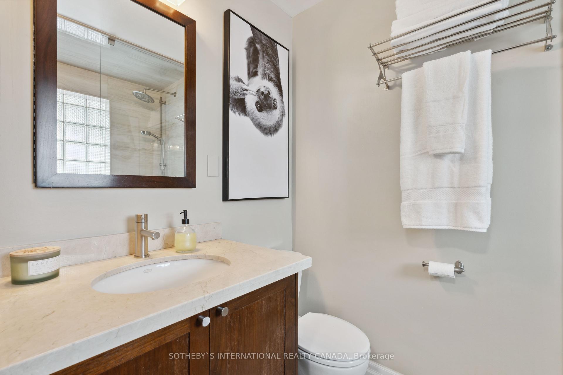 8 Courtsfield Cres, Toronto, ON M9A4S9 | 4 Bedroom 4 Bathroom Detached House | Image 19