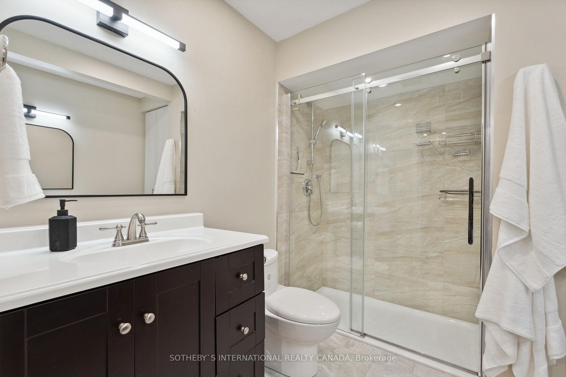 8 Courtsfield Cres, Toronto, ON M9A4S9 | 4 Bedroom 4 Bathroom Detached House | Image 31