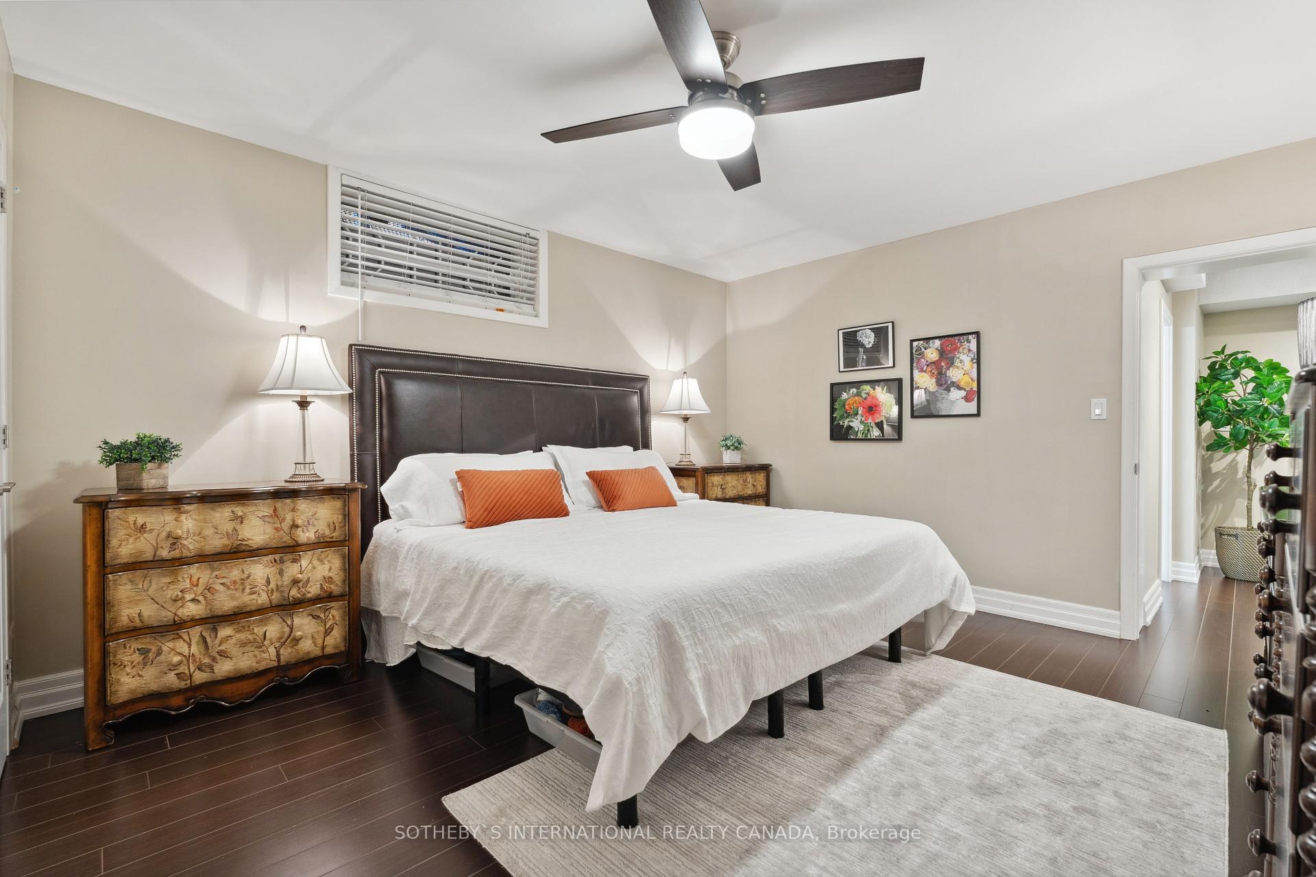 8 Courtsfield Cres, Toronto, ON M9A4S9 | 4 Bedroom 4 Bathroom Detached House | Image 32