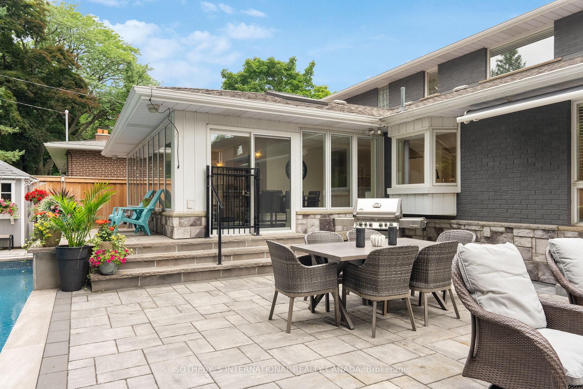 8 Courtsfield Cres, Toronto, ON M9A4S9 | 4 Bedroom 4 Bathroom Detached House | Image 35