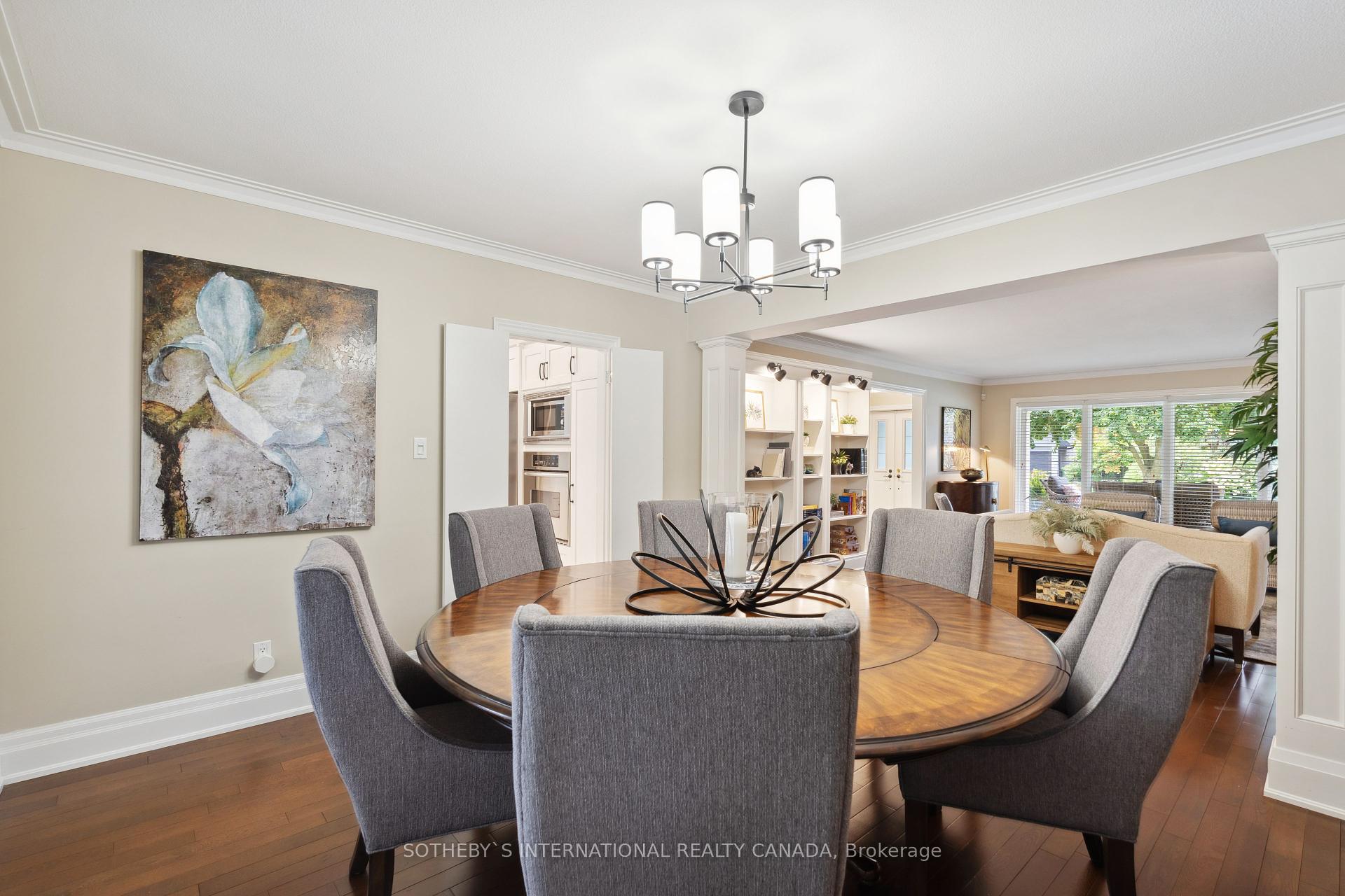 8 Courtsfield Cres, Toronto, ON M9A4S9 | 4 Bedroom 4 Bathroom Detached House | Image 7