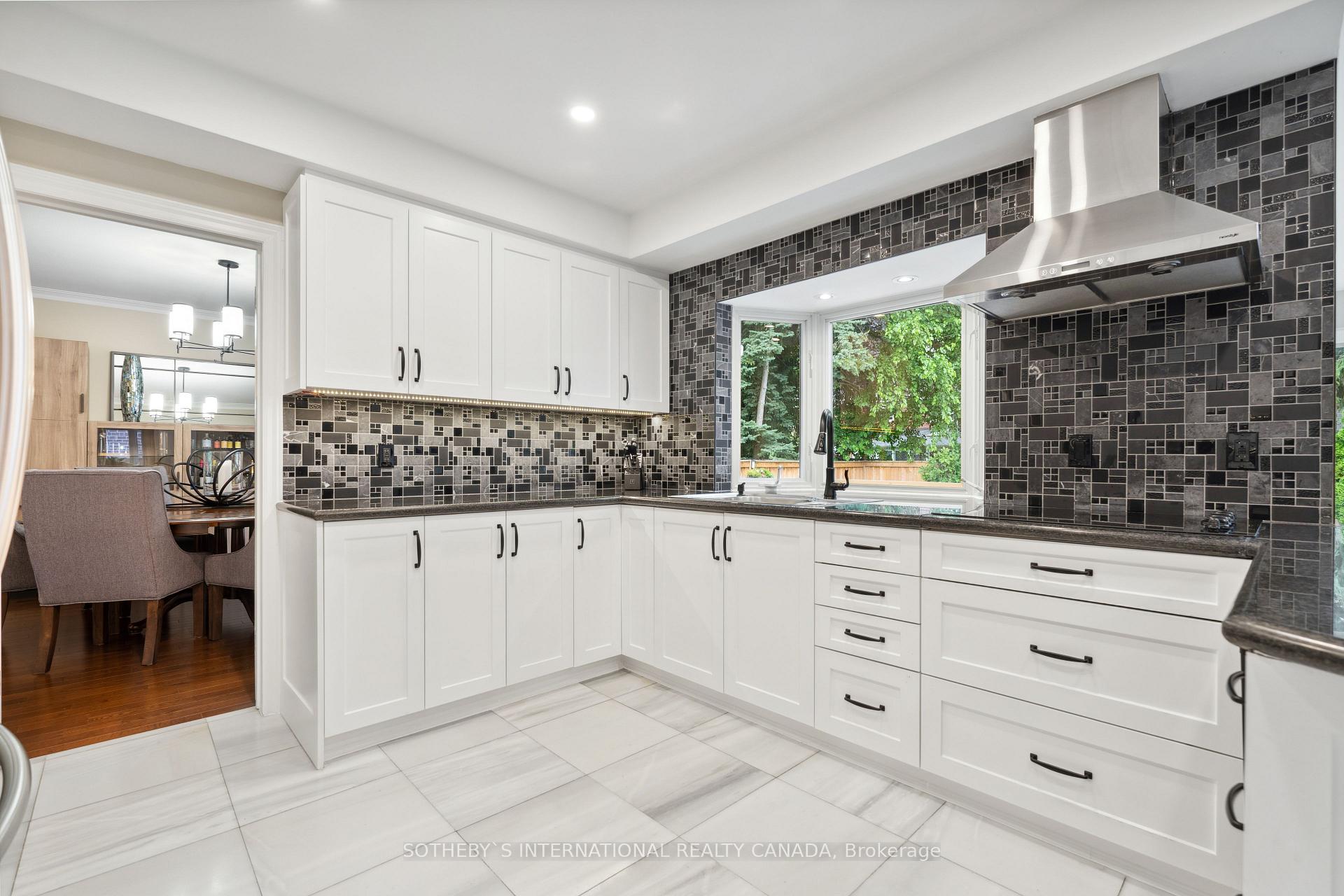 8 Courtsfield Cres, Toronto, ON M9A4S9 | 4 Bedroom 4 Bathroom Detached House | Image 9