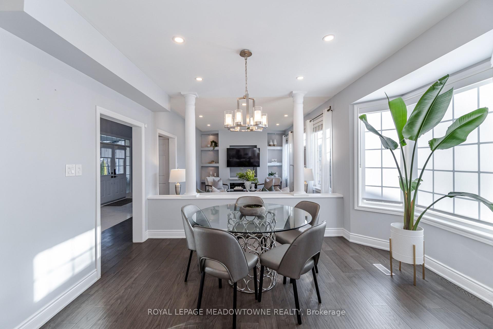 7129 Gillespie Lane, Mississauga, ON L5W1E8 | 4 Bedroom 4 Bathroom Detached House | Image 16