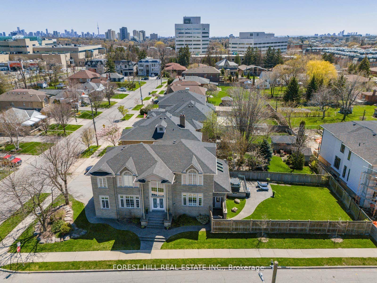 18 Highland Hill, Toronto, ON M6A2P8 | 4 Bedroom 5 Bathroom Detached House | Image 38
