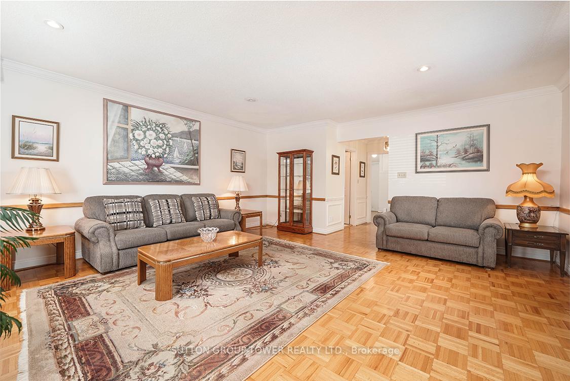 372 Glen Park Ave, Toronto, ON M6B2E5 | 4 Bedroom 3 Bathroom Detached House | Image 14