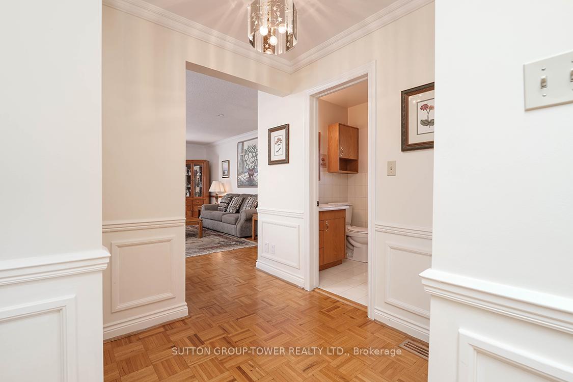 372 Glen Park Ave, Toronto, ON M6B2E5 | 4 Bedroom 3 Bathroom Detached House | Image 18