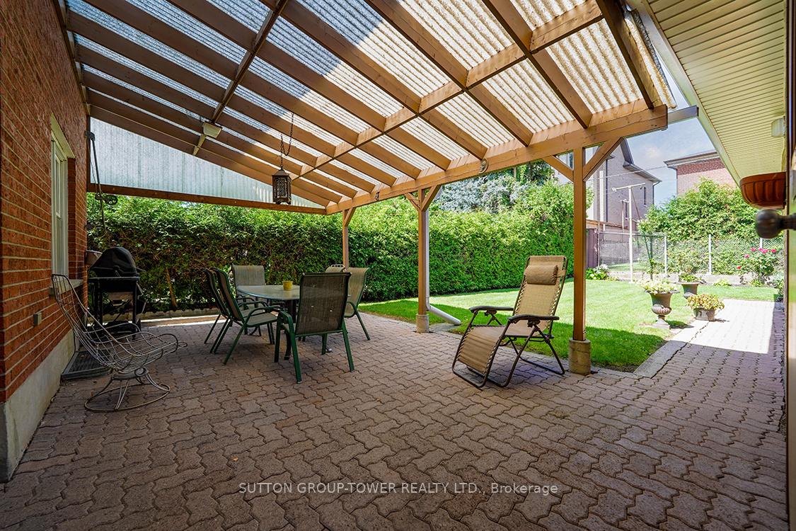 372 Glen Park Ave, Toronto, ON M6B2E5 | 4 Bedroom 3 Bathroom Detached House | Image 36