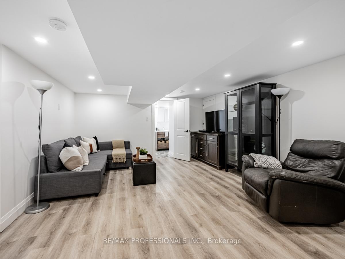 1251 Dufferin St, Toronto, ON M6H4C2 | 3 Bedroom 3 Bathroom Semi-Detached House | Image 25