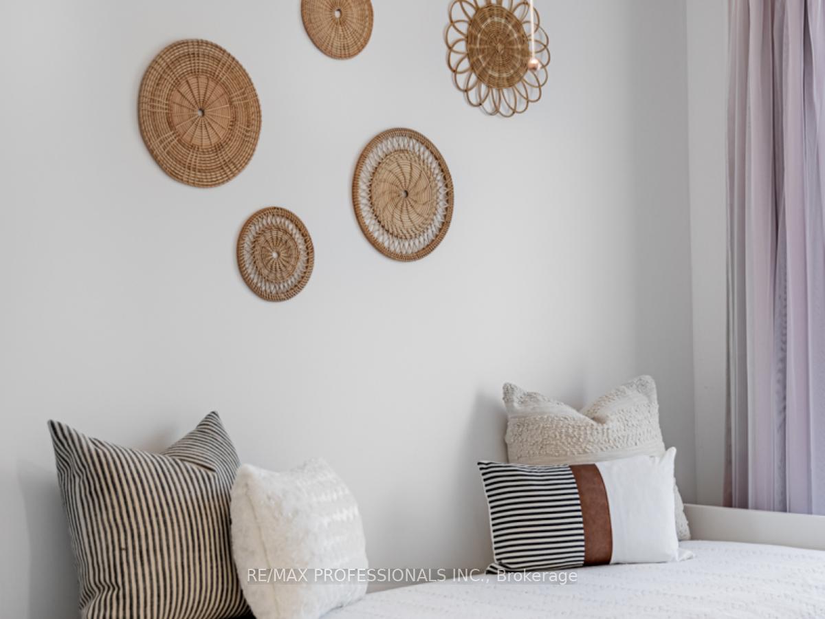 1251 Dufferin St, Toronto, ON M6H4C2 | 3 Bedroom 3 Bathroom Semi-Detached House | Image 33