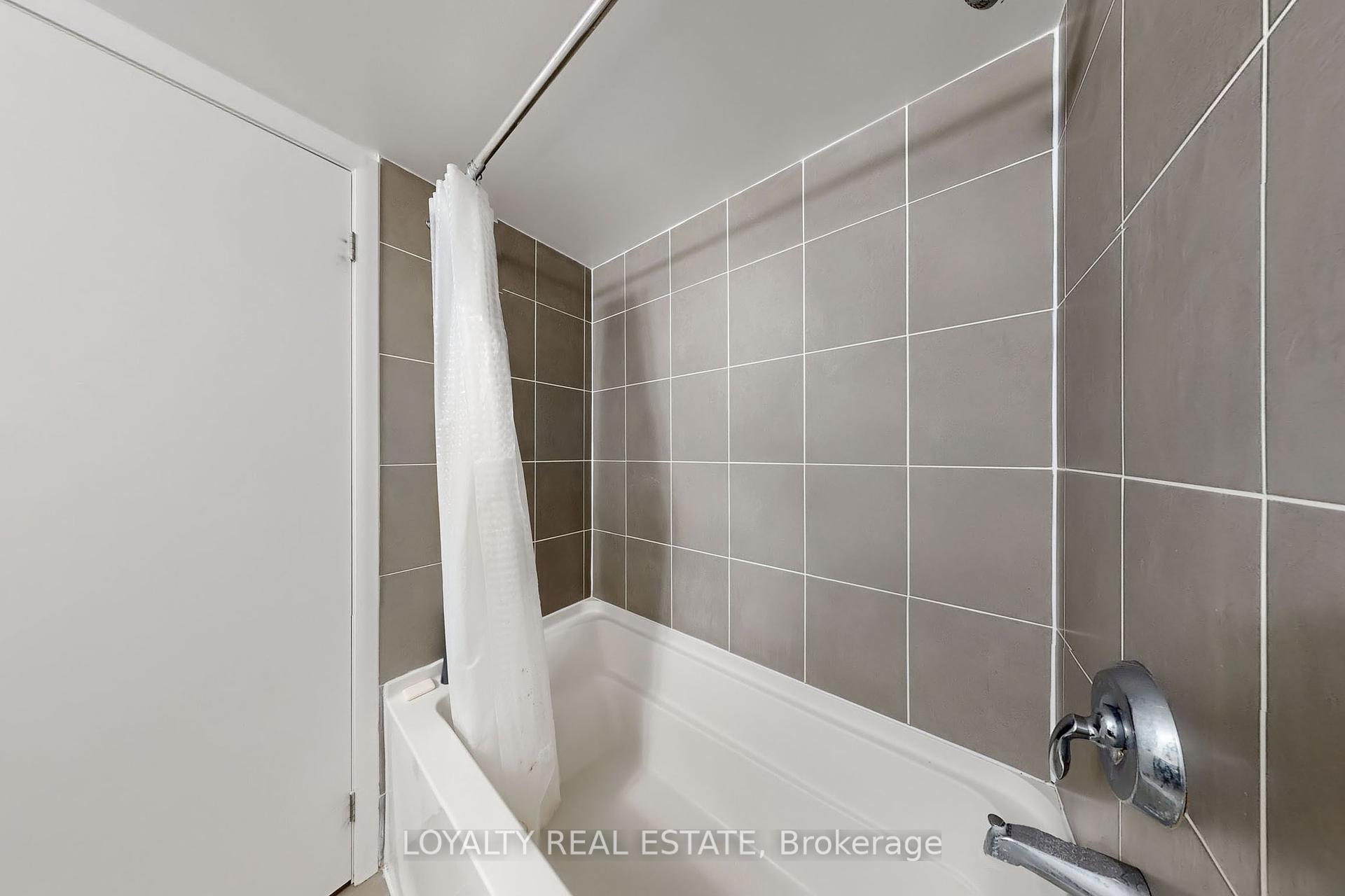 #733 - 830 Lawrence Ave W, Toronto, ON M6A1C3 | 1 Bedroom 1 Bathroom Condo Apt | Image 15